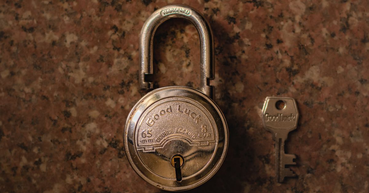 locksmith tools keys — Ossining Locksmith