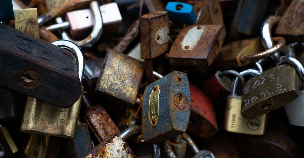 locksmith shop keys — Ossining Locksmith