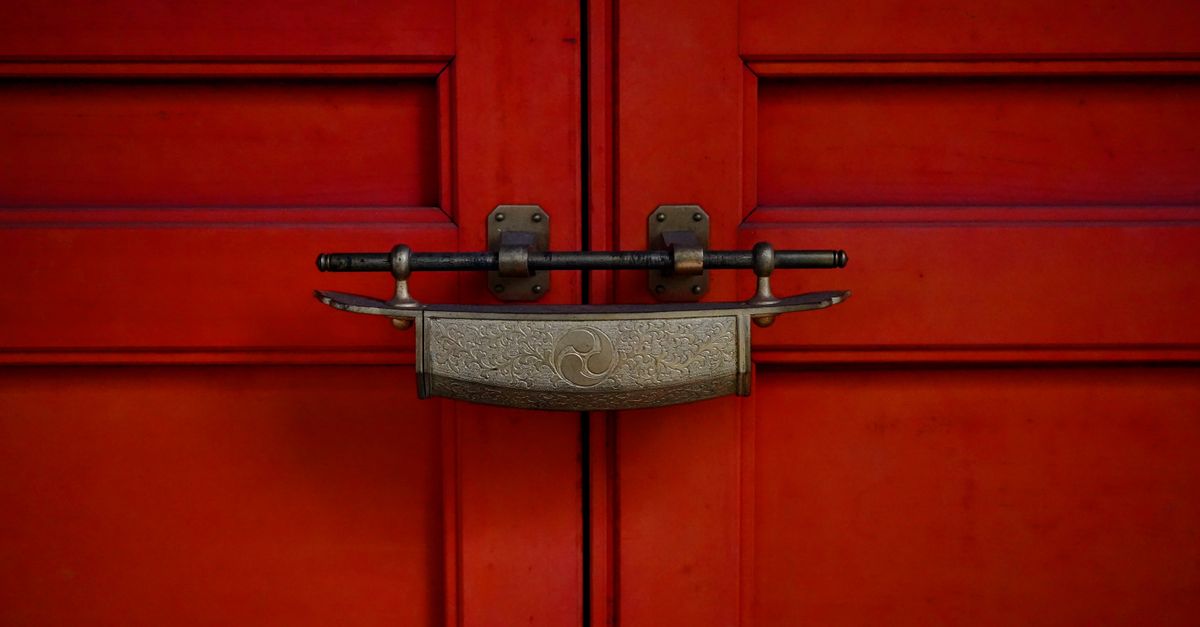 door security hardware — Ossining Locksmith